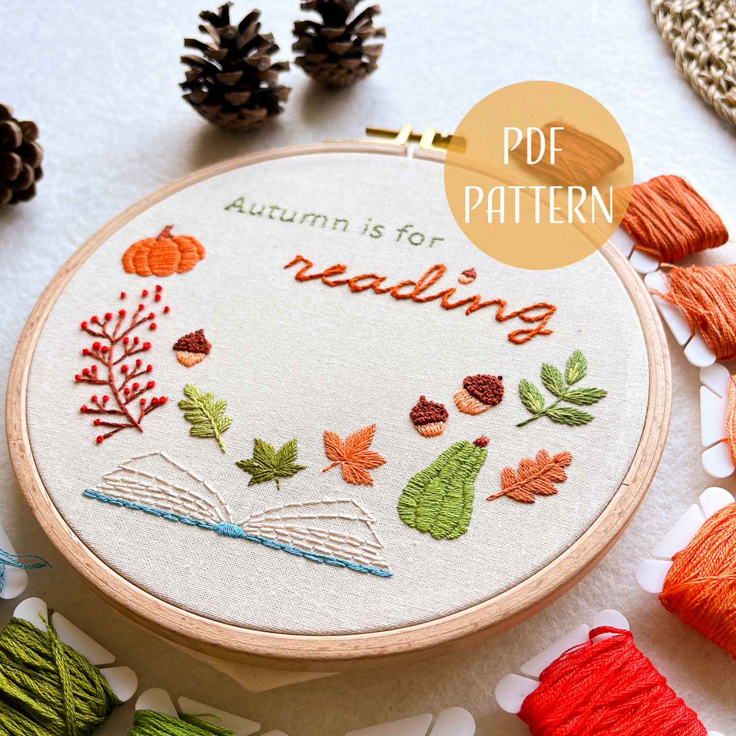 Autumn is for reading - pattern di ricamo a mano con istruzioni e video tutorial