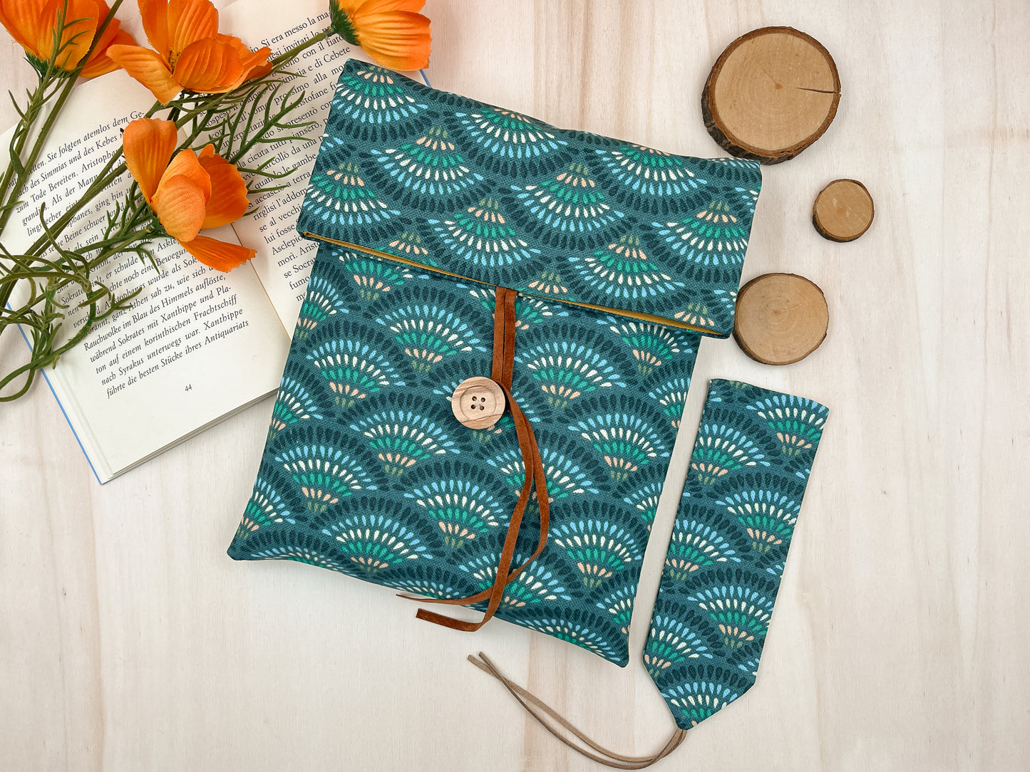 SOLD OUT -Custodia per libri regolabile in cotone con motivo blu pavone