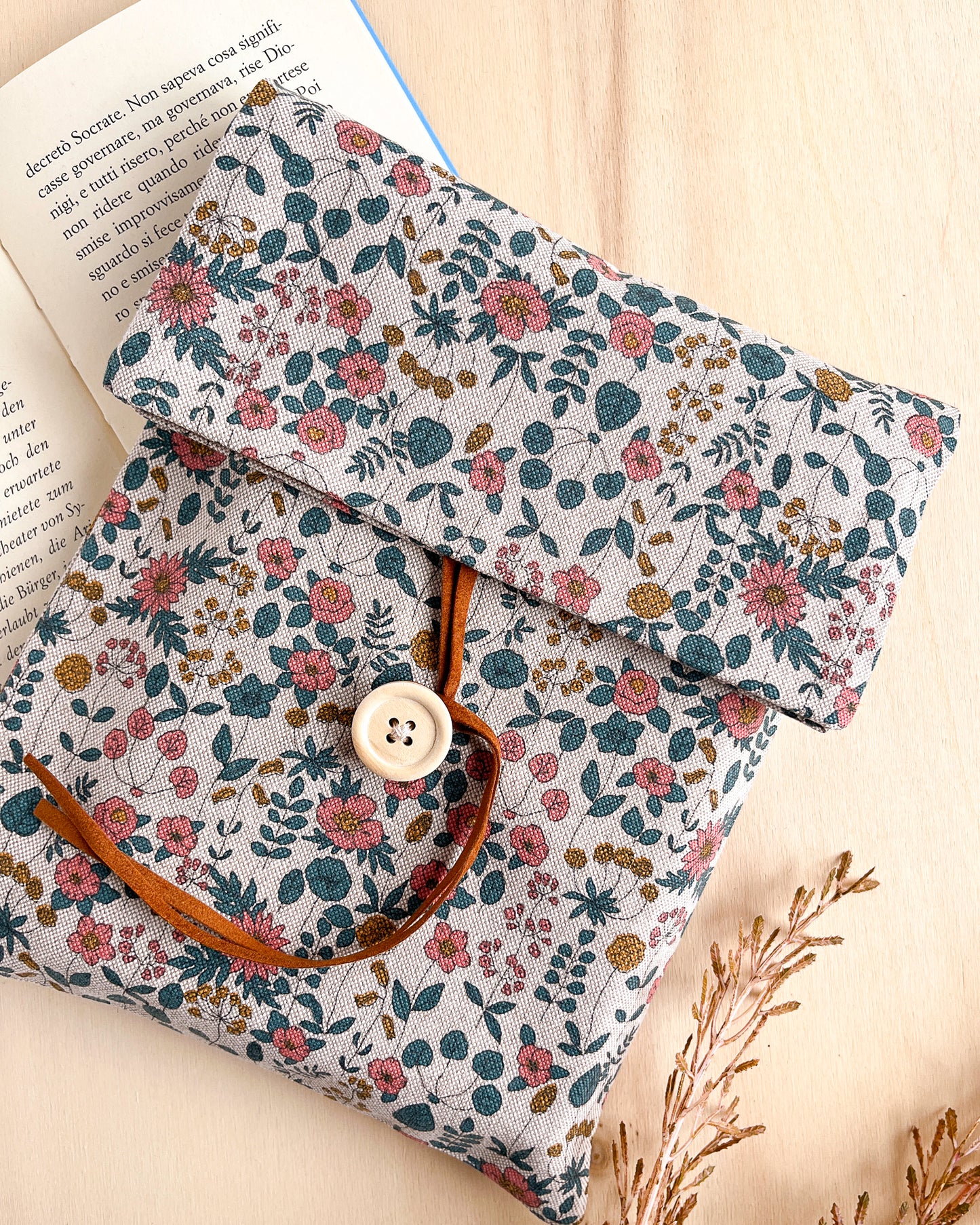 Custodia per libri regolabile in cotone con fiori rosa