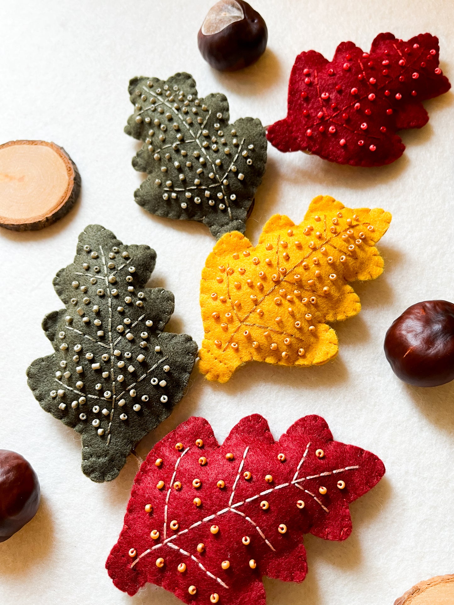 Embroidered felt leaf garland - digital pattern