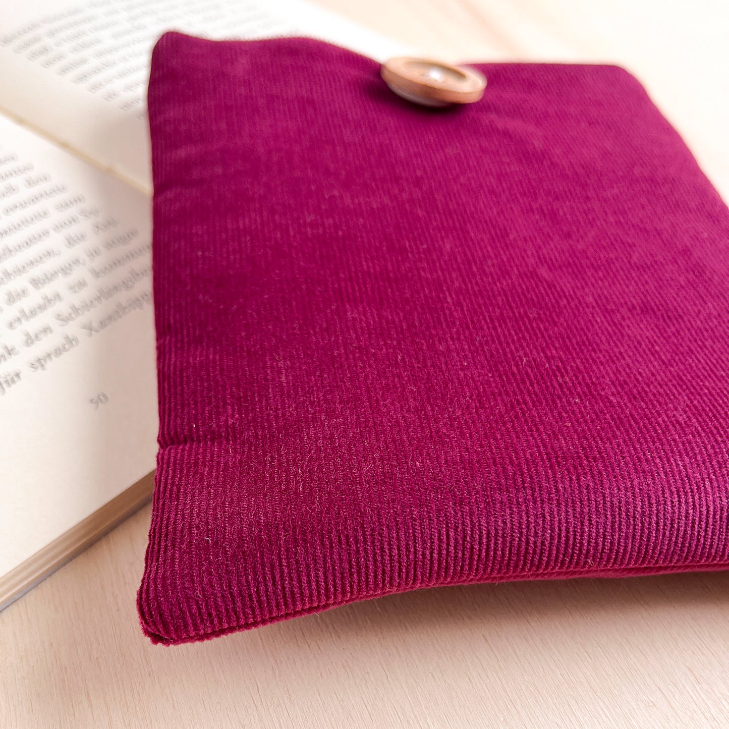 Custodia per e-reader in velluto fucsia con fodera Liberty