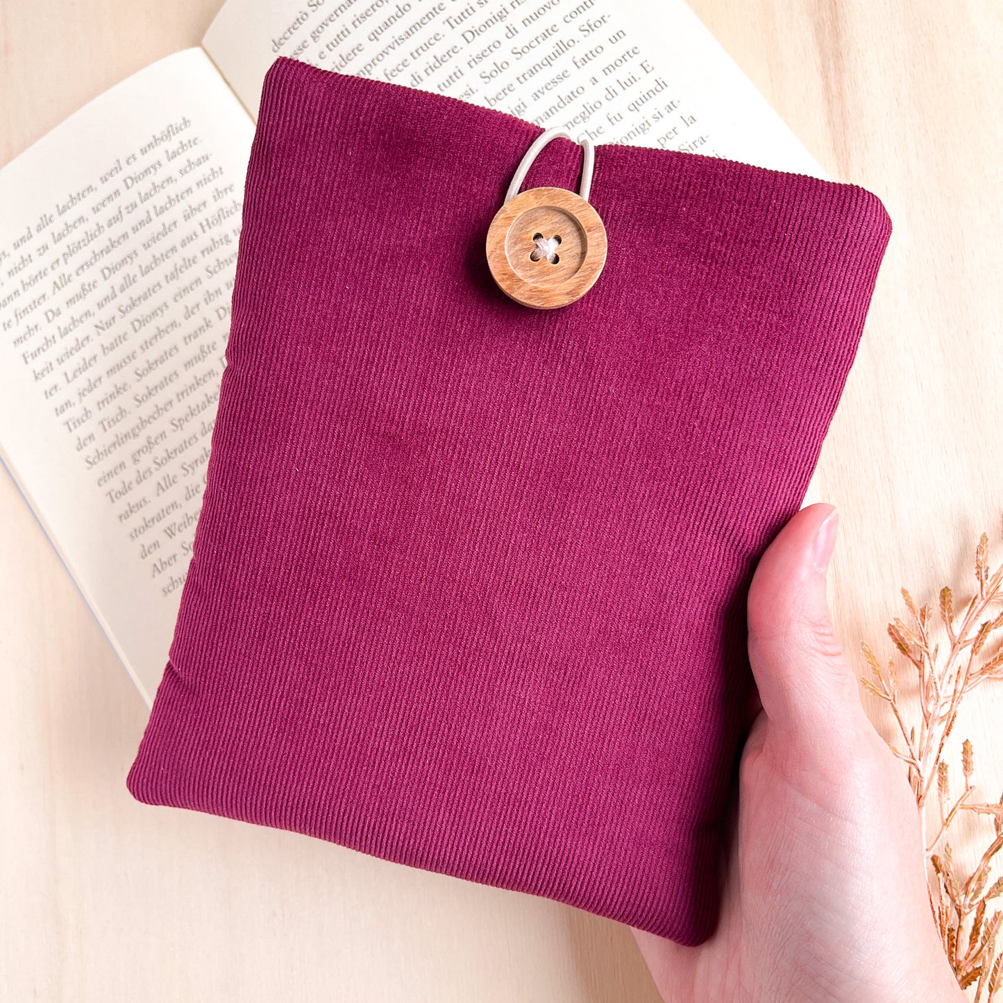 Custodia per e-reader in velluto fucsia con fodera Liberty