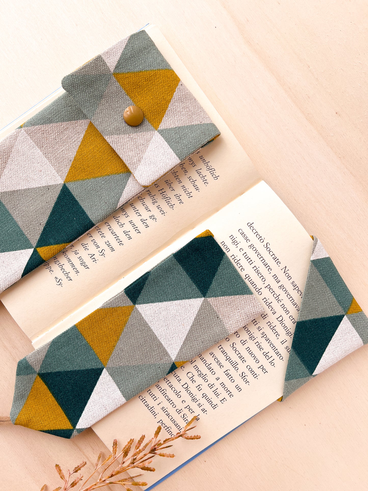 Astuccio con motivo geometrico