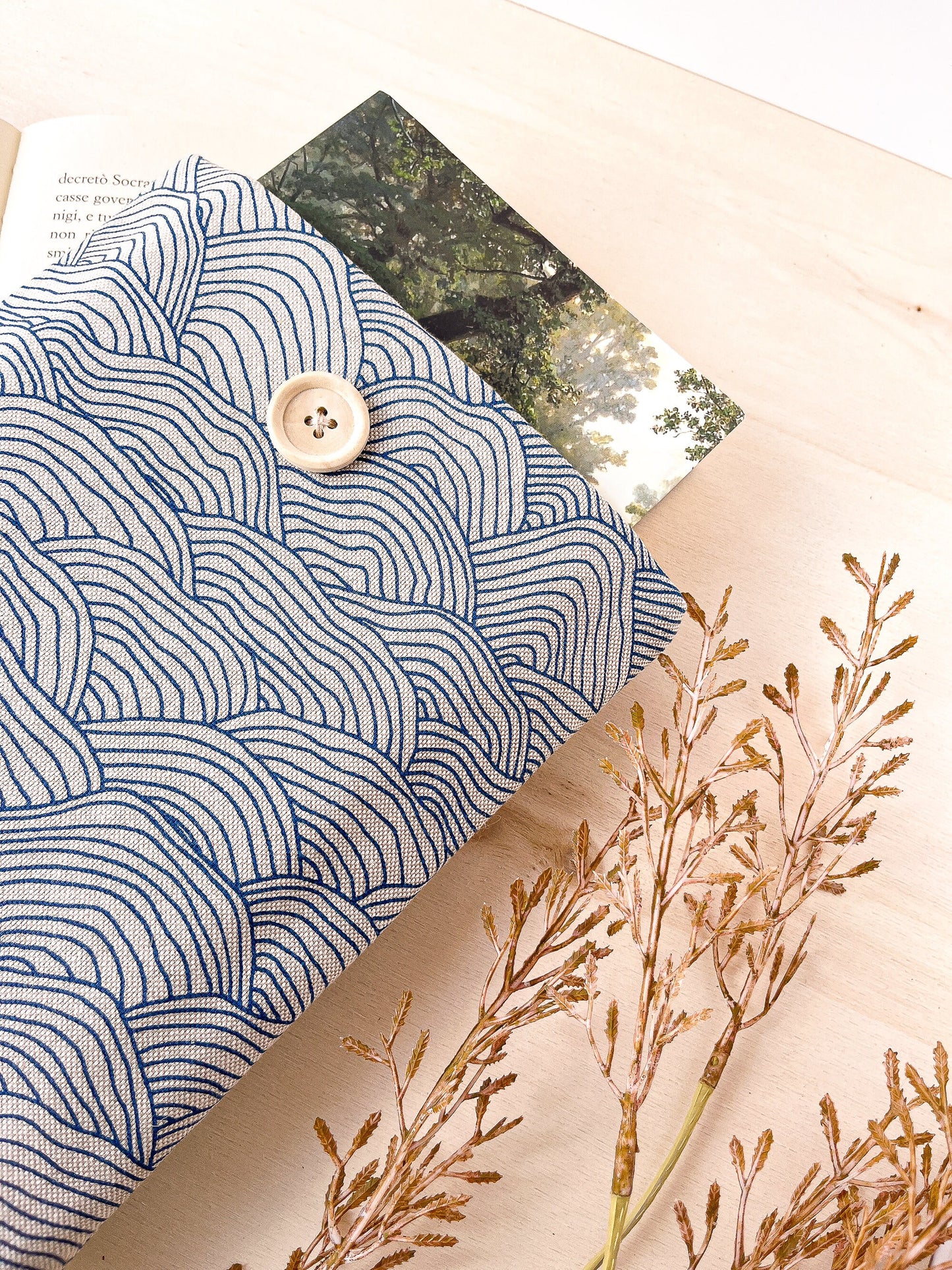 Custodia per libri imbottita in cotone con motivo a onde blu