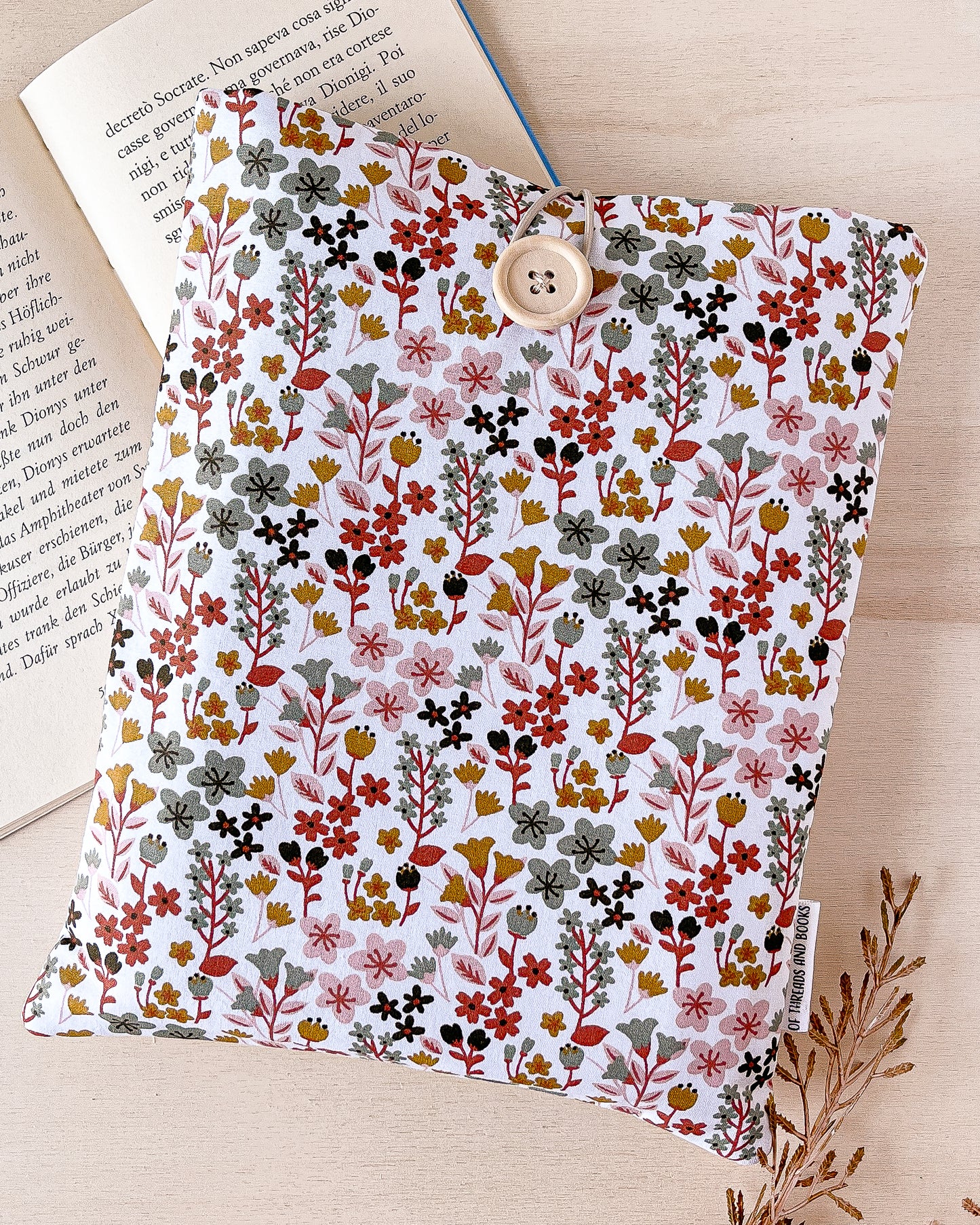 Custodia per libri imbottita in cotone con motivo a fiorellini
