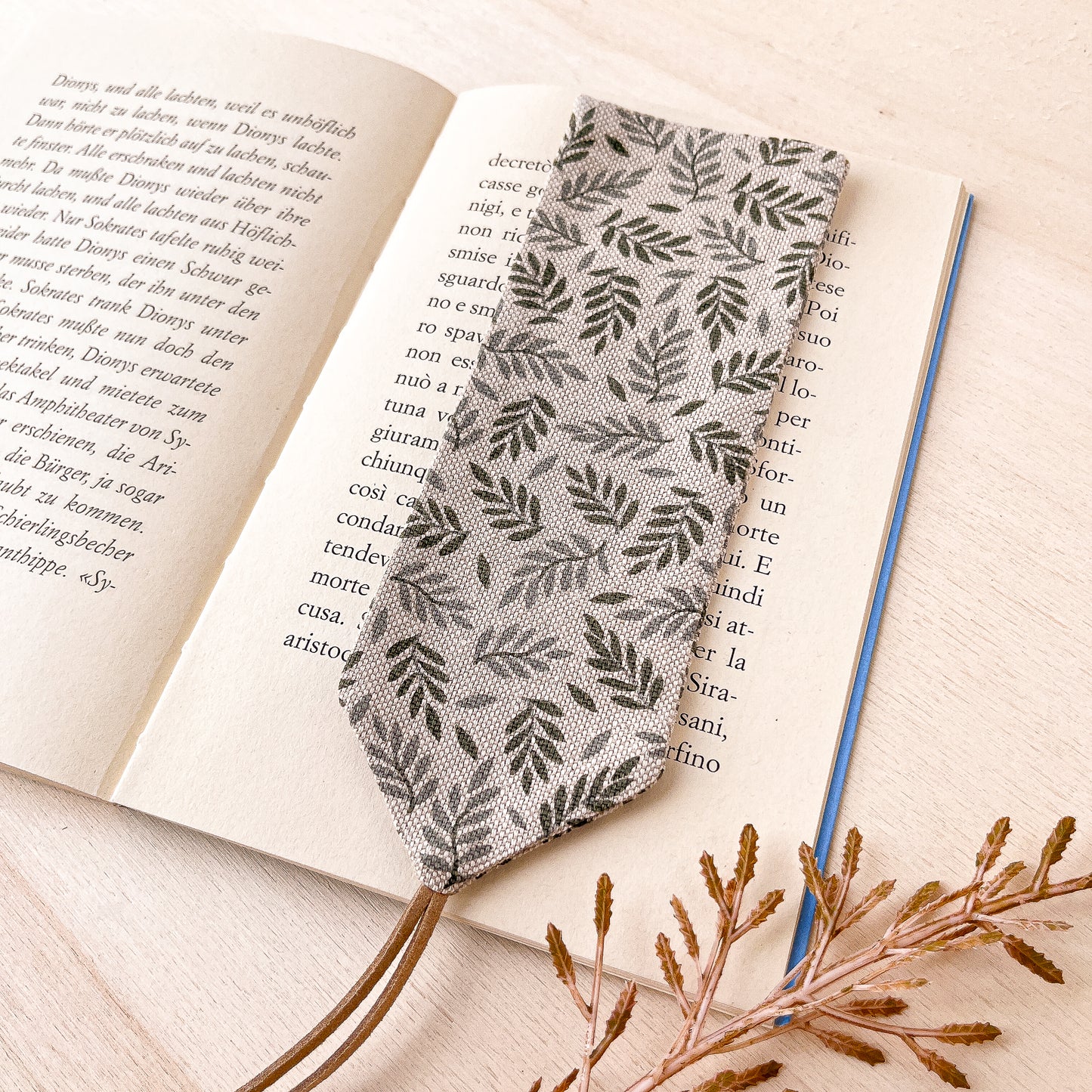 Custodia per libri regolabile in cotone con motivo a foglioline