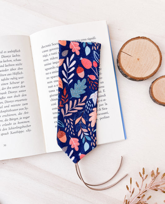 Segnalibro in stoffa con motivo autunnale