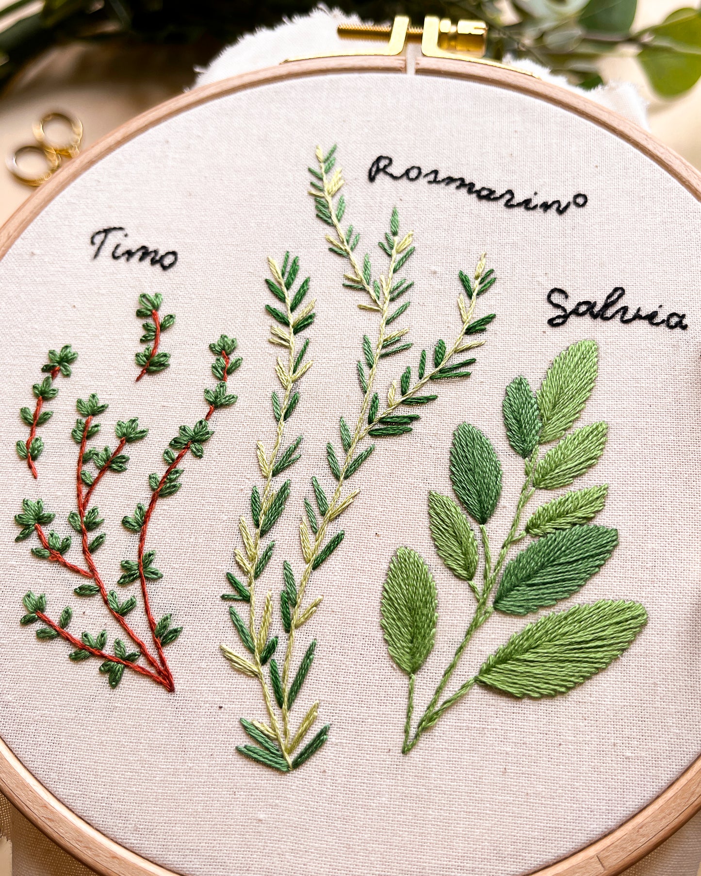 Erbe officinali - pattern di ricamo a mano con istruzioni e video tutorial