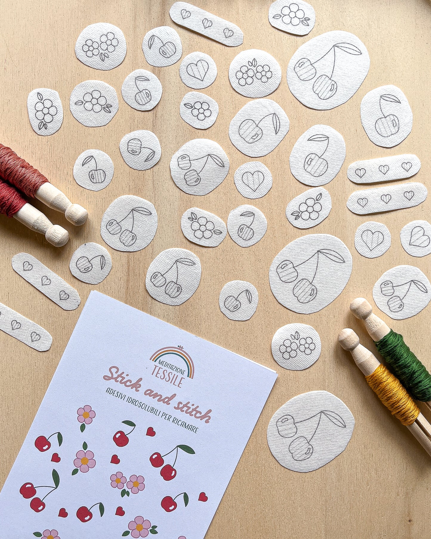 Pacchetto di stick and stitch - Ciliegie, fiori e cuori