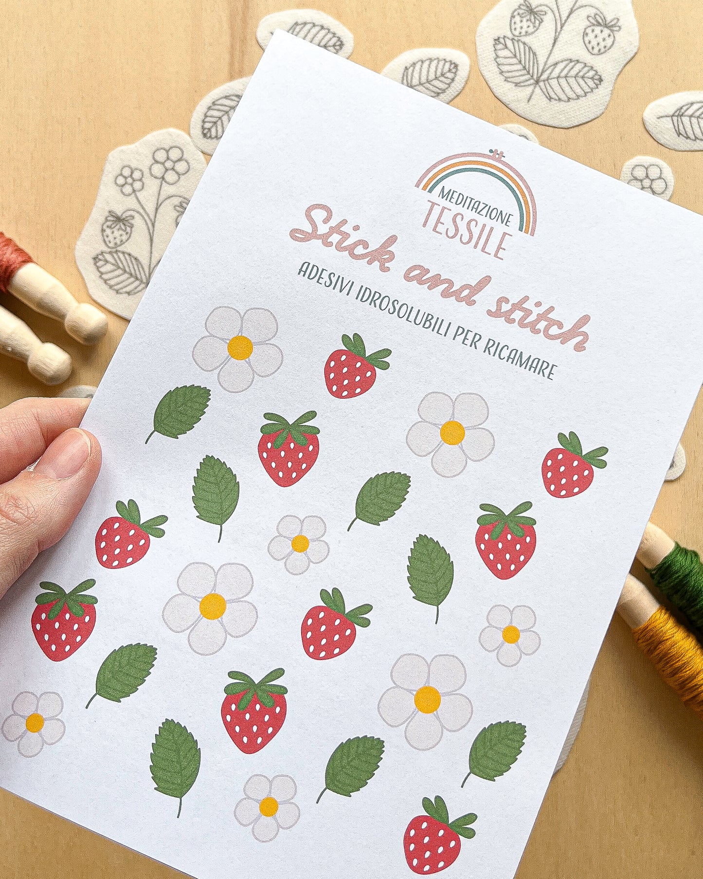 Pacchetto di stick and stitch - Fragole e fiori