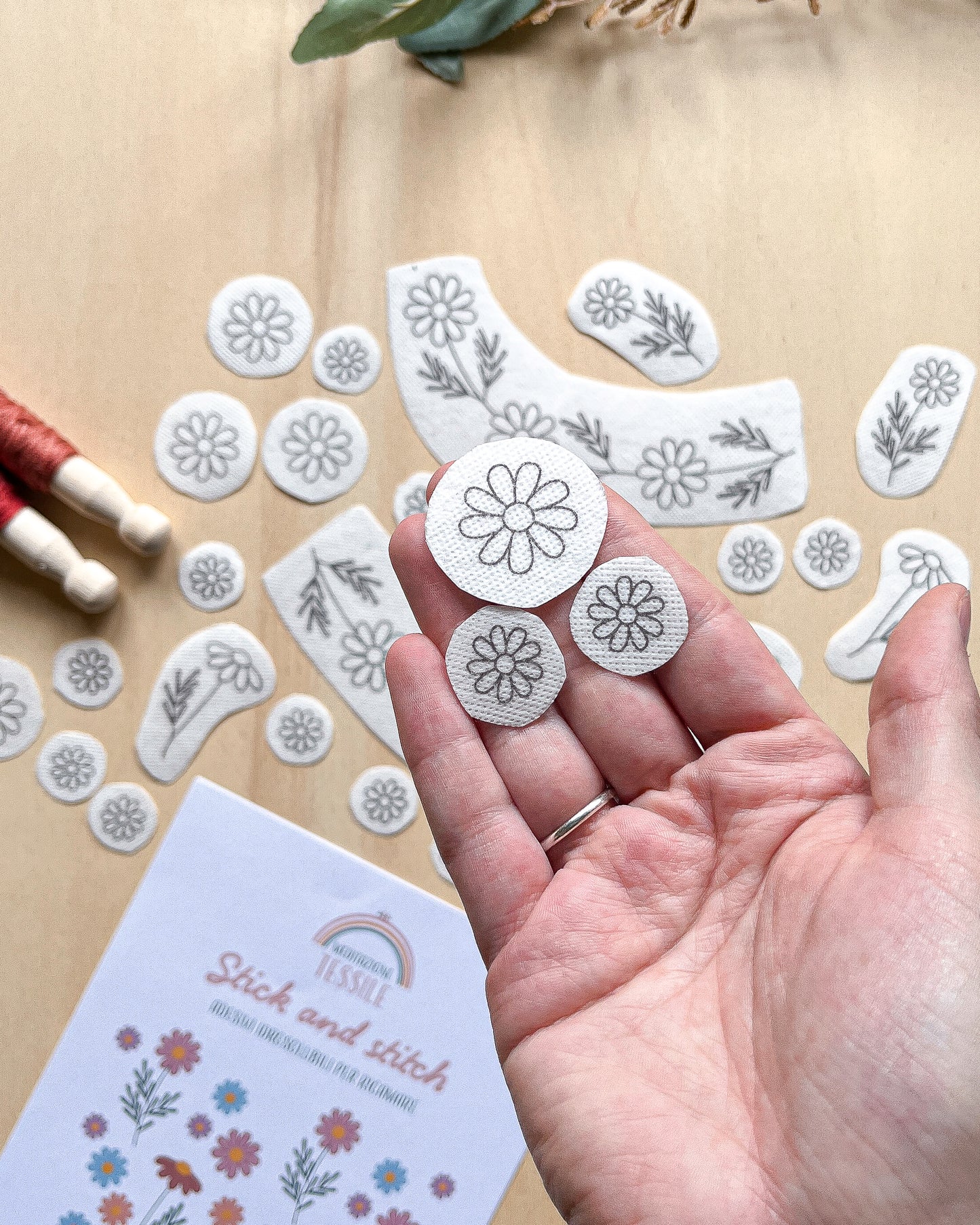 Pacchetto di stick and stitch - Margherite