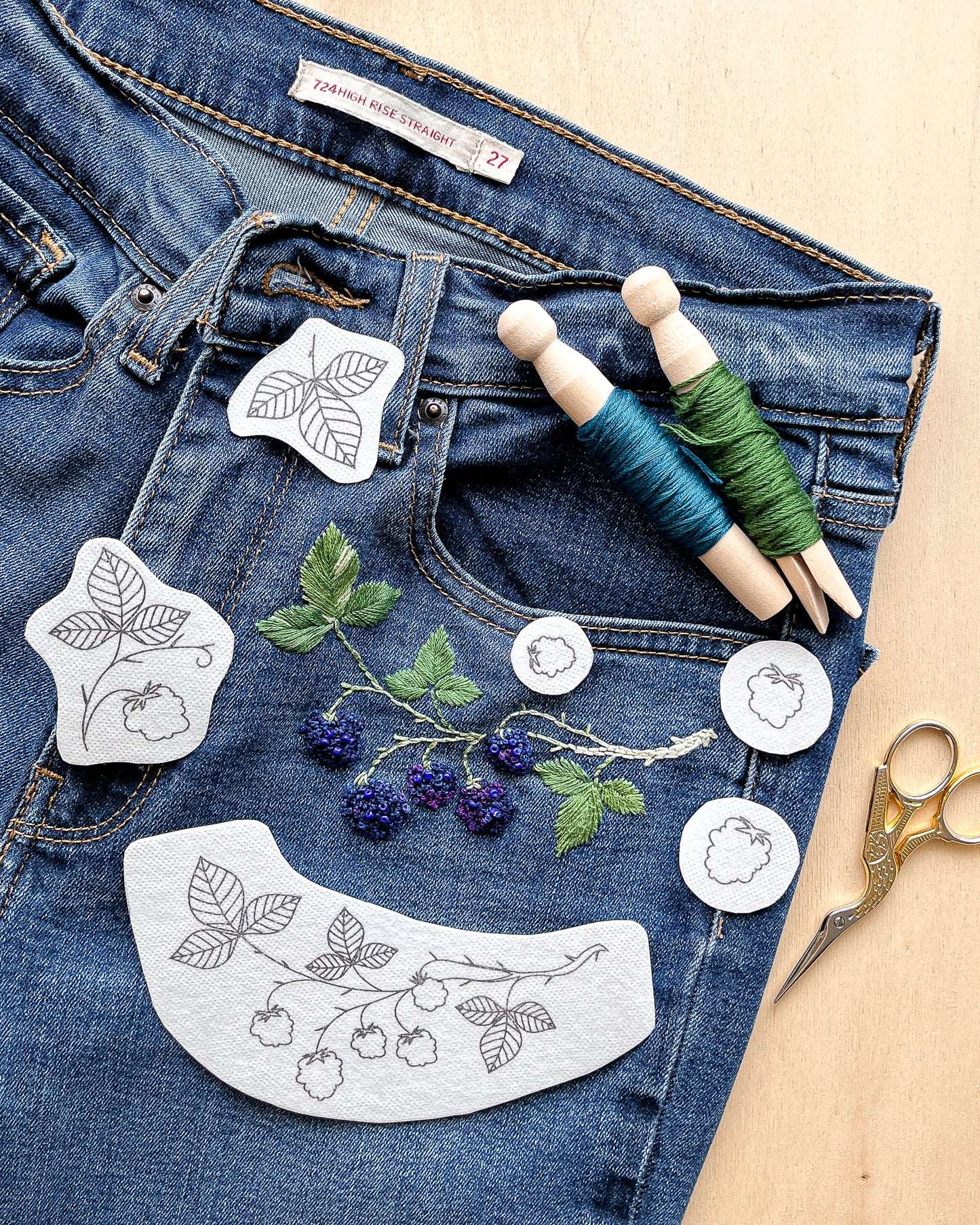 Pacchetto di stick and stitch - More