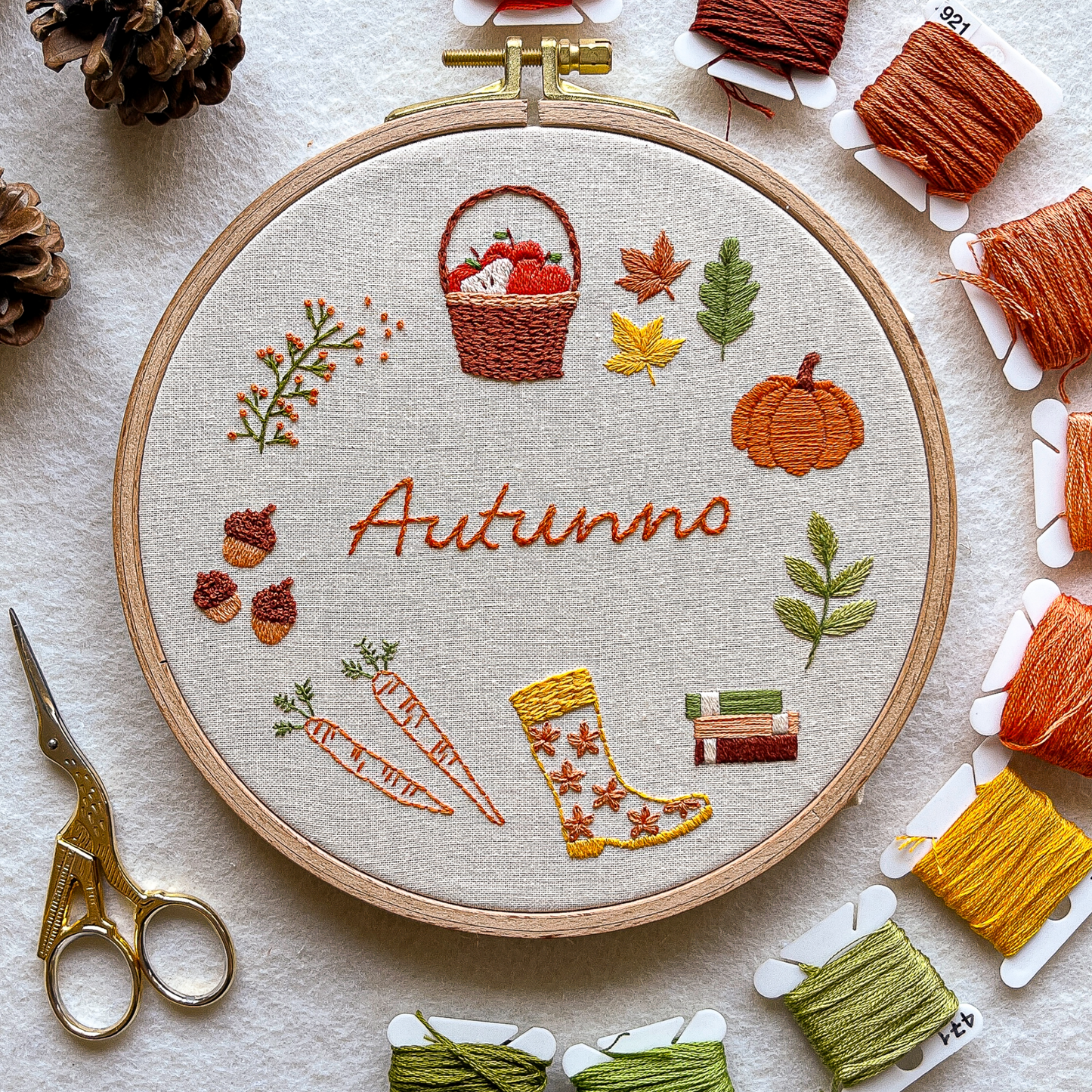 Autunno - pattern di ricamo a mano con istruzioni e video tutorial