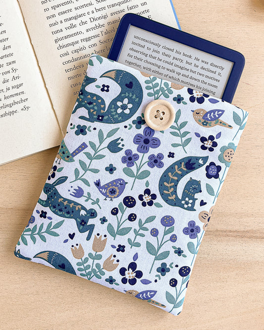 Custodia per e-reader in cotone con animali del bosco