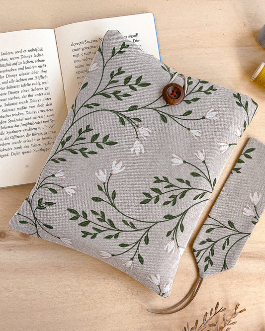 Custodia per libri imbottita in cotone fantasia tralci fioriti fatta a mano