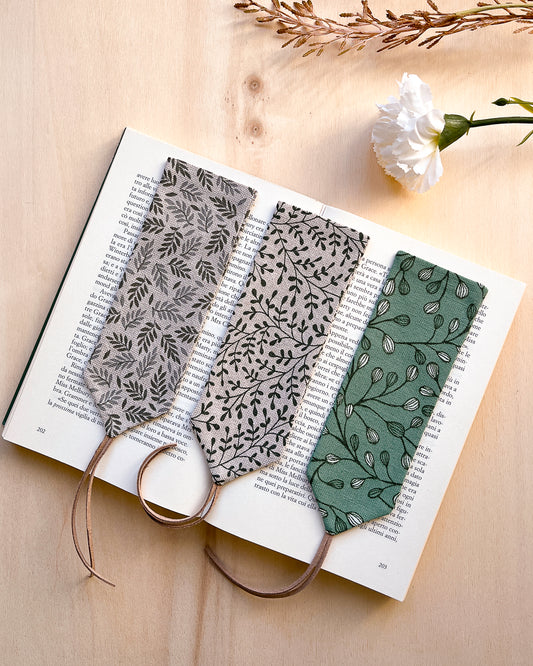 Set di 3 segnalibri con motivi botanici