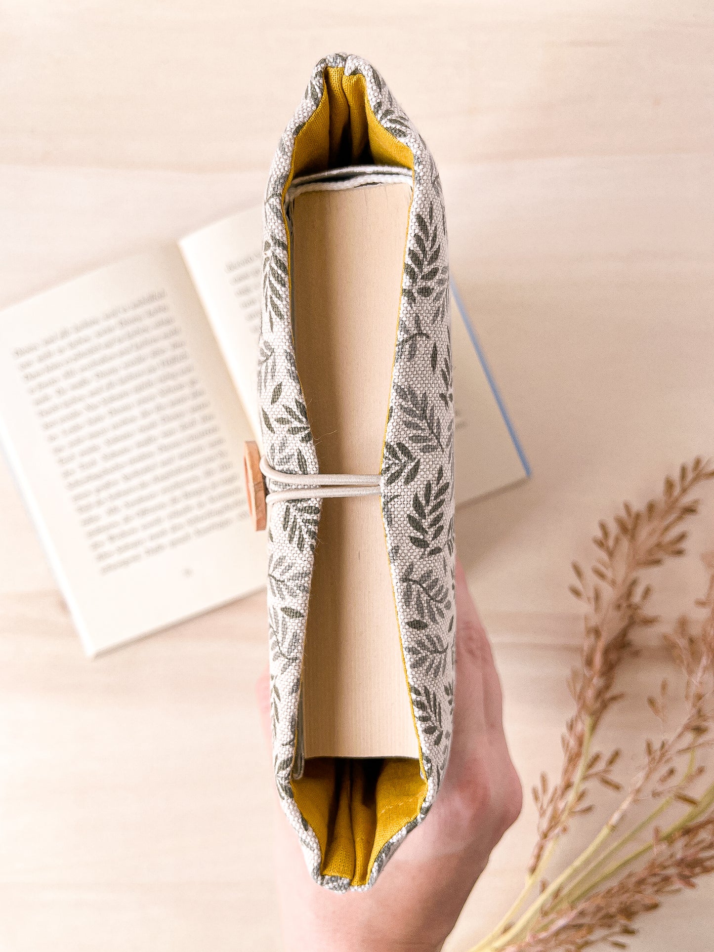 Custodia per libri imbottita in cotone con motivo a foglioline