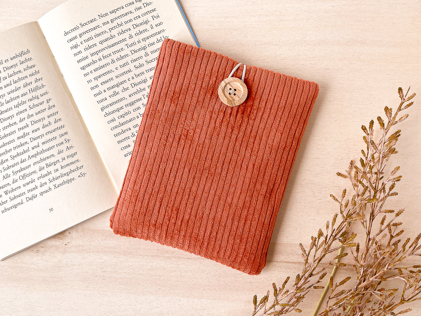 Custodia per e-reader in velluto terracotta
