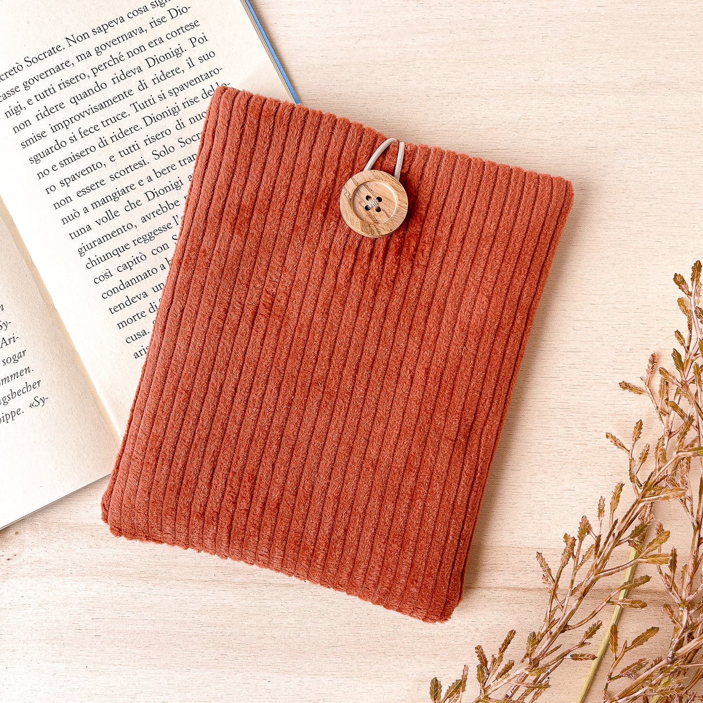 Custodia per e-reader in velluto terracotta