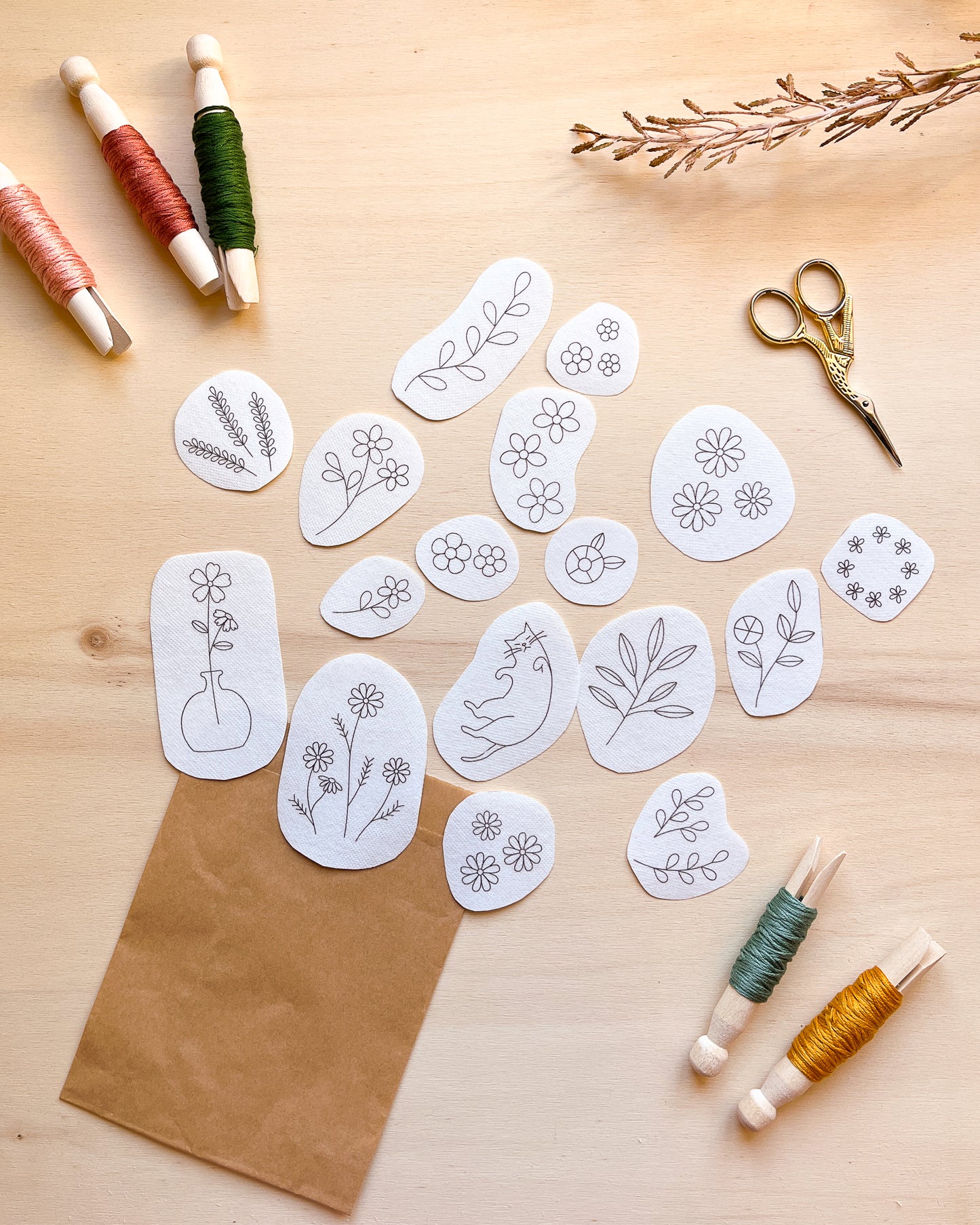 Pacchetto di stick and stitch - Fiori e foglie