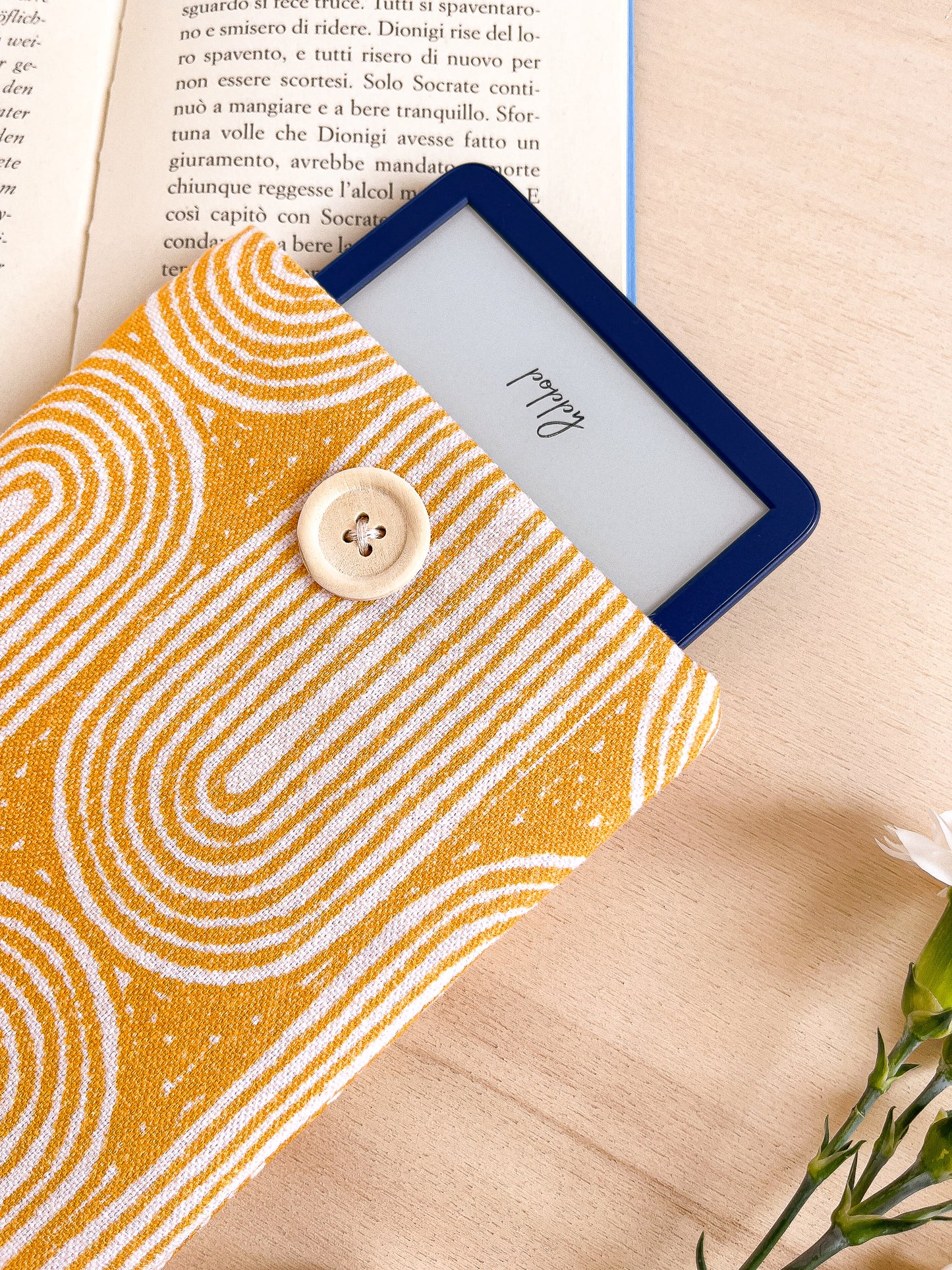 Yellow padded e-reader sleeve